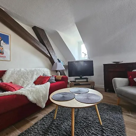 Hyper Centre, Ideal Pour 4 Pers Possibilite 6 Couchages *