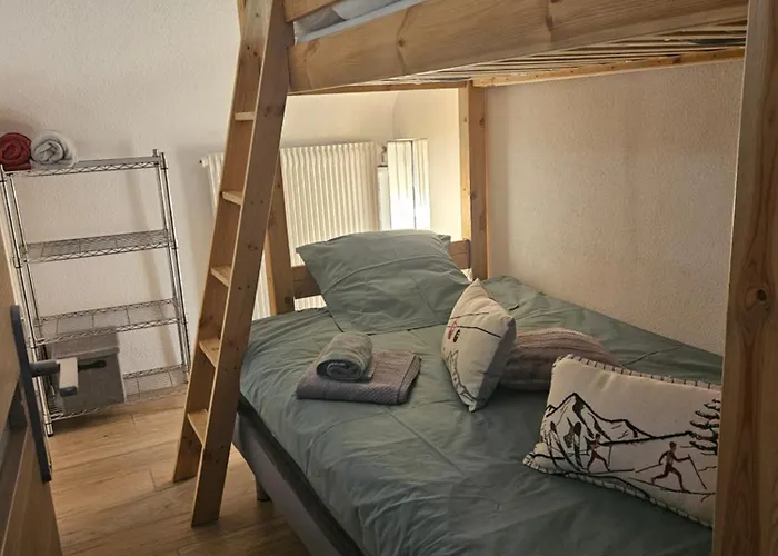 Hyper Centre 6 Pers.